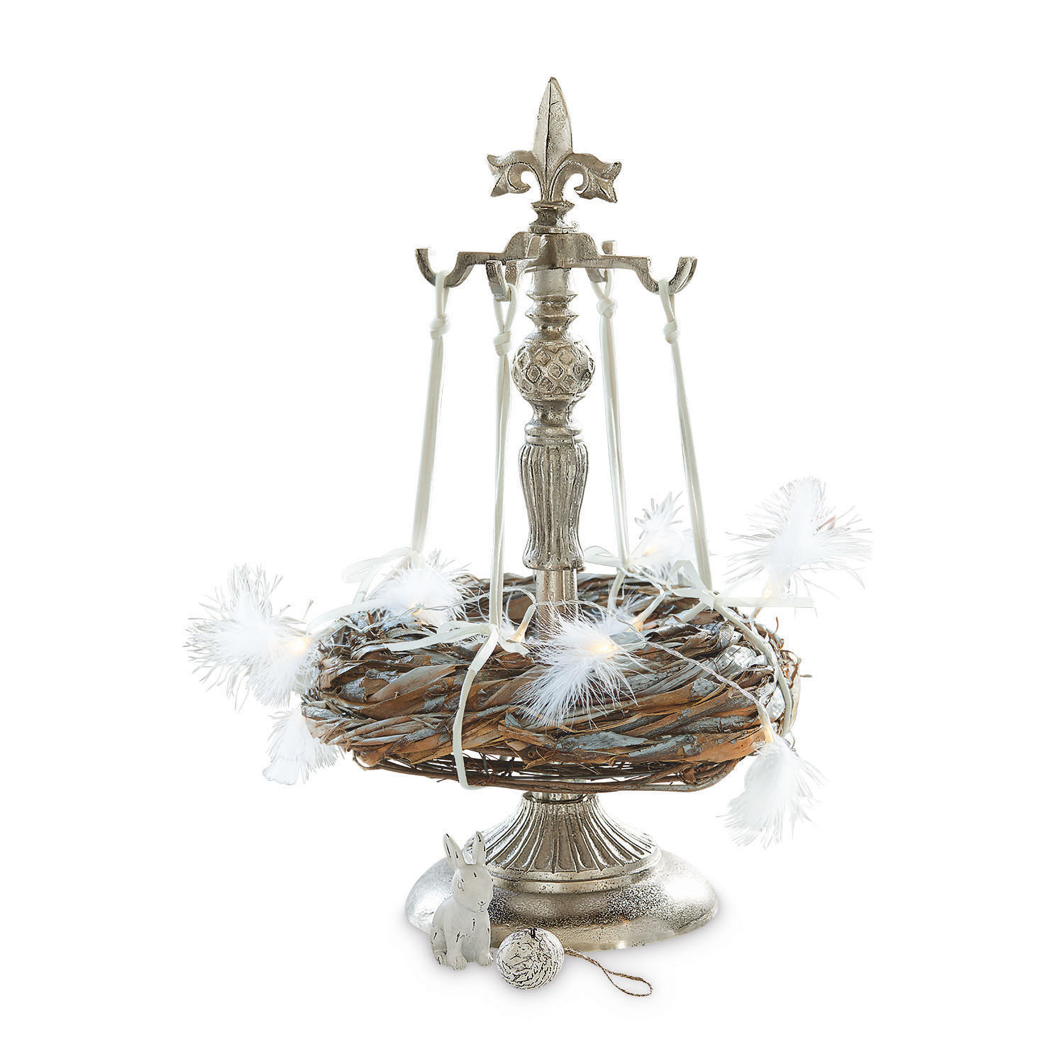 Soporte para coronas Edmond Soporte decorativo de metal con corona de mimbre y plumas blancas, adorno de Pascua