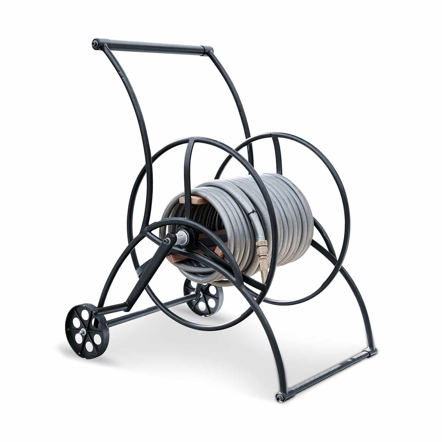 Carro de manguera Middleby Carro metálico negro con manguera gris para riego de jardín fácil de usar