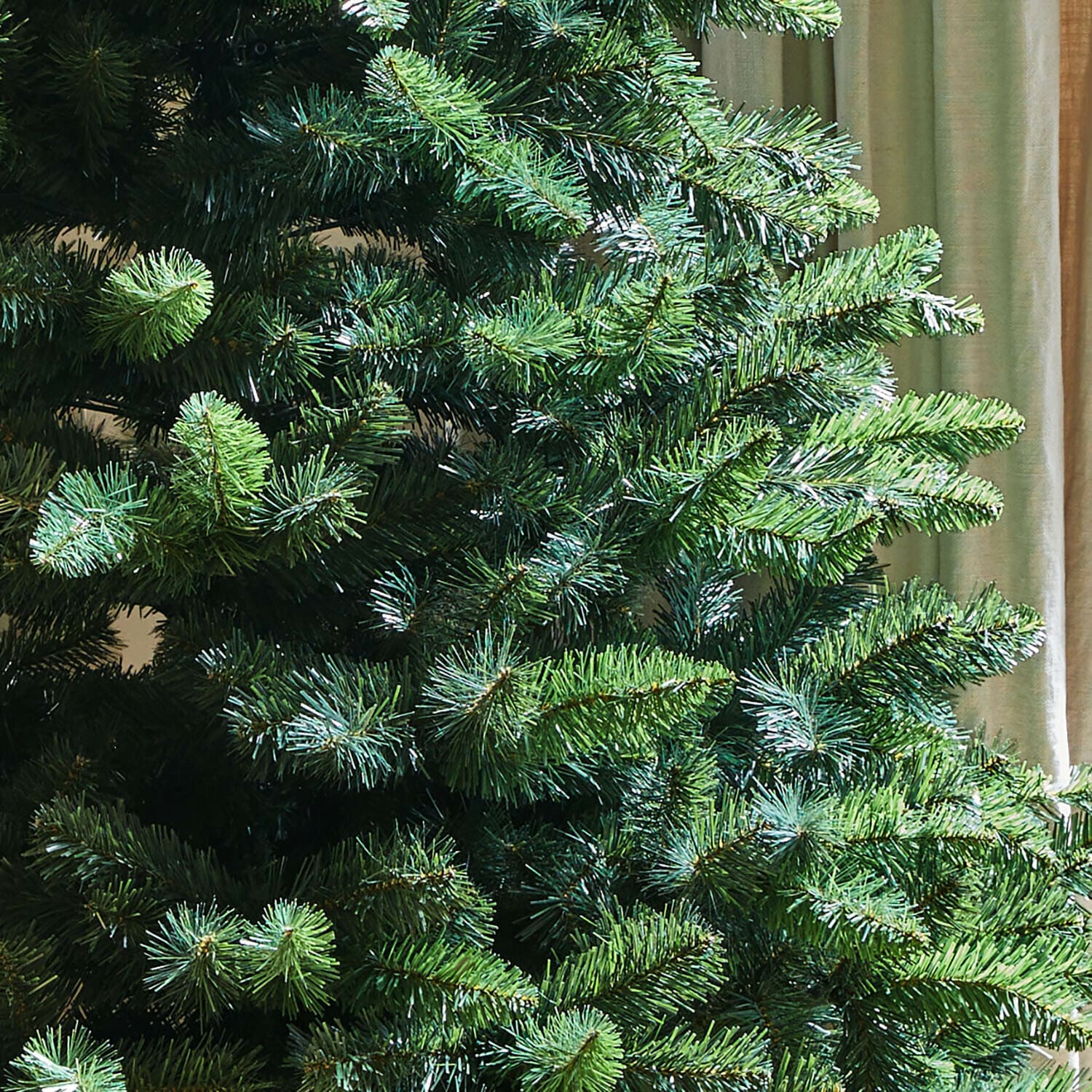 Árbol de Navidad Bryndis