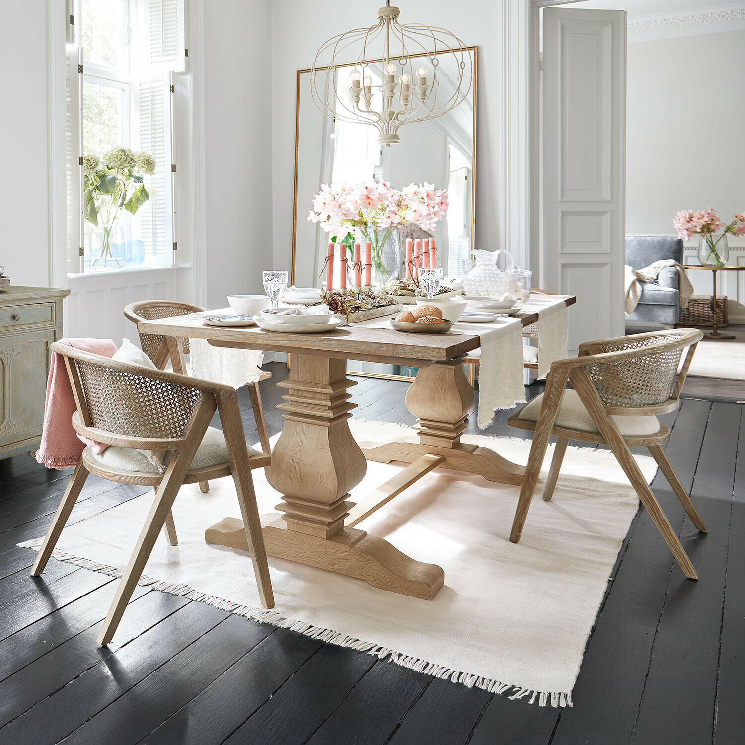 Mesa de comedor Cain