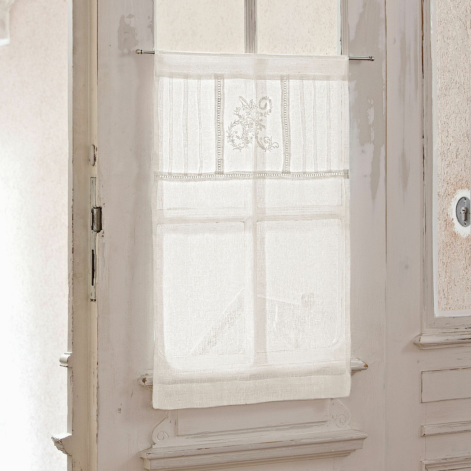 visillo Mayenne Cortina blanca de lino con bordado y franjas decorativas, decoración ligera para ventana