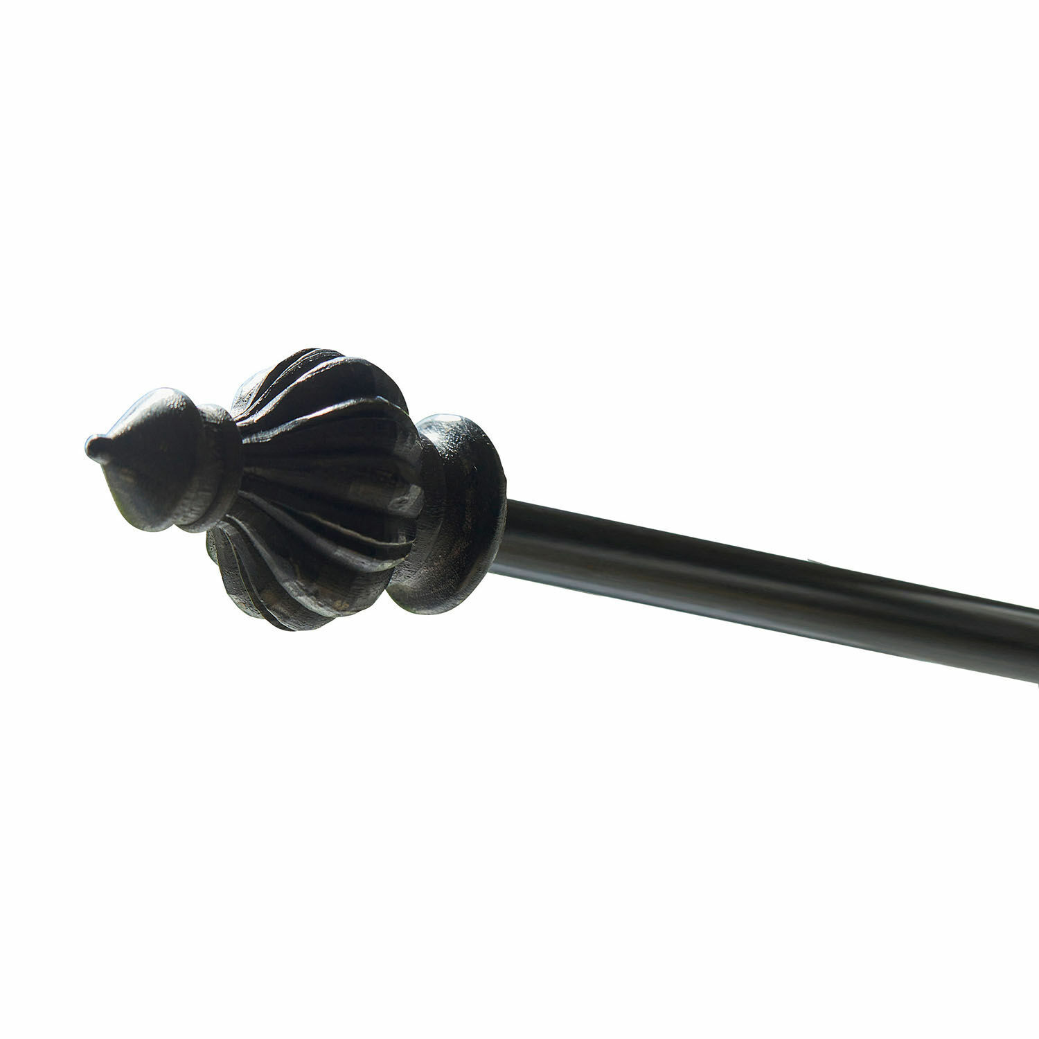 negro envejecido Barra de cortina metálica negra antigua con remate decorativo, estilo vintage elegante