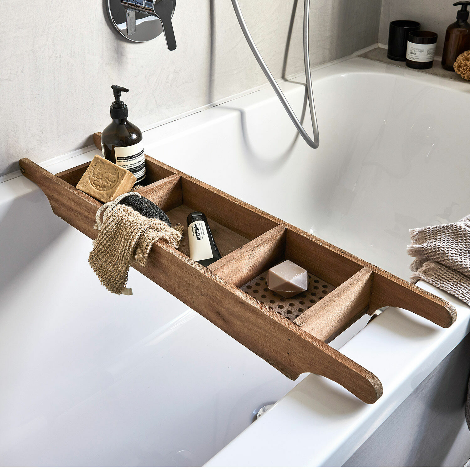 Bandeja para bañera Einid Bandeja de madera para bañera con compartimentos para jabón y accesorios de baño en color natural