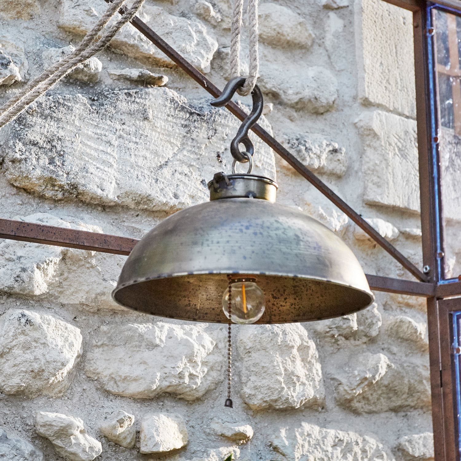 Farol LED Pallarista