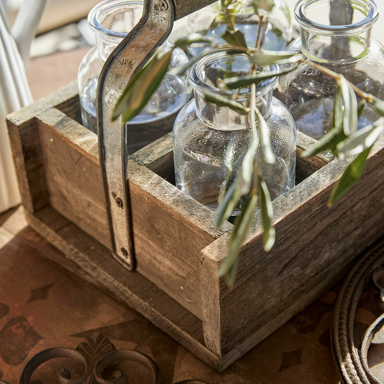 Set de 4 jarrones con cesta Reverie
