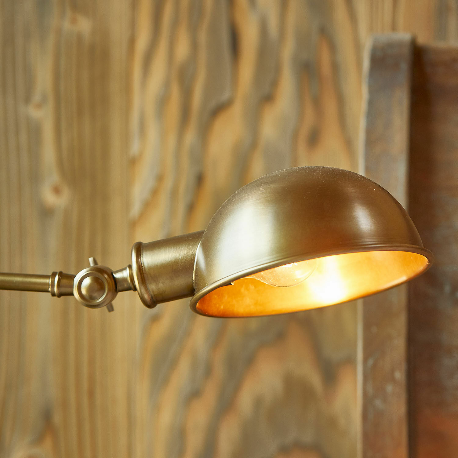 Lámpara de mesa Thornfield