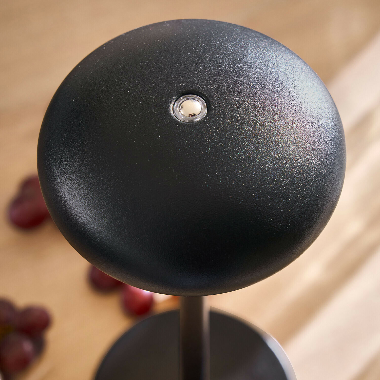 Lámpara de mesa recargable Loxbridge