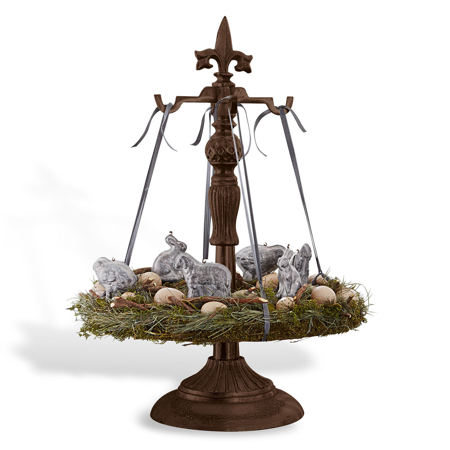 Soporte para coronas Antwan Soporte decorativo de metal marrón con decoración verde colgante con conejos y huevos de Pascua