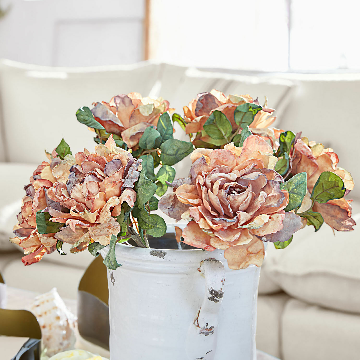 Set de 6 flores decorativas Mervix Ramo de rosas artificiales en tonos melocotón y violeta en jarrón cerámico blanco para decoración