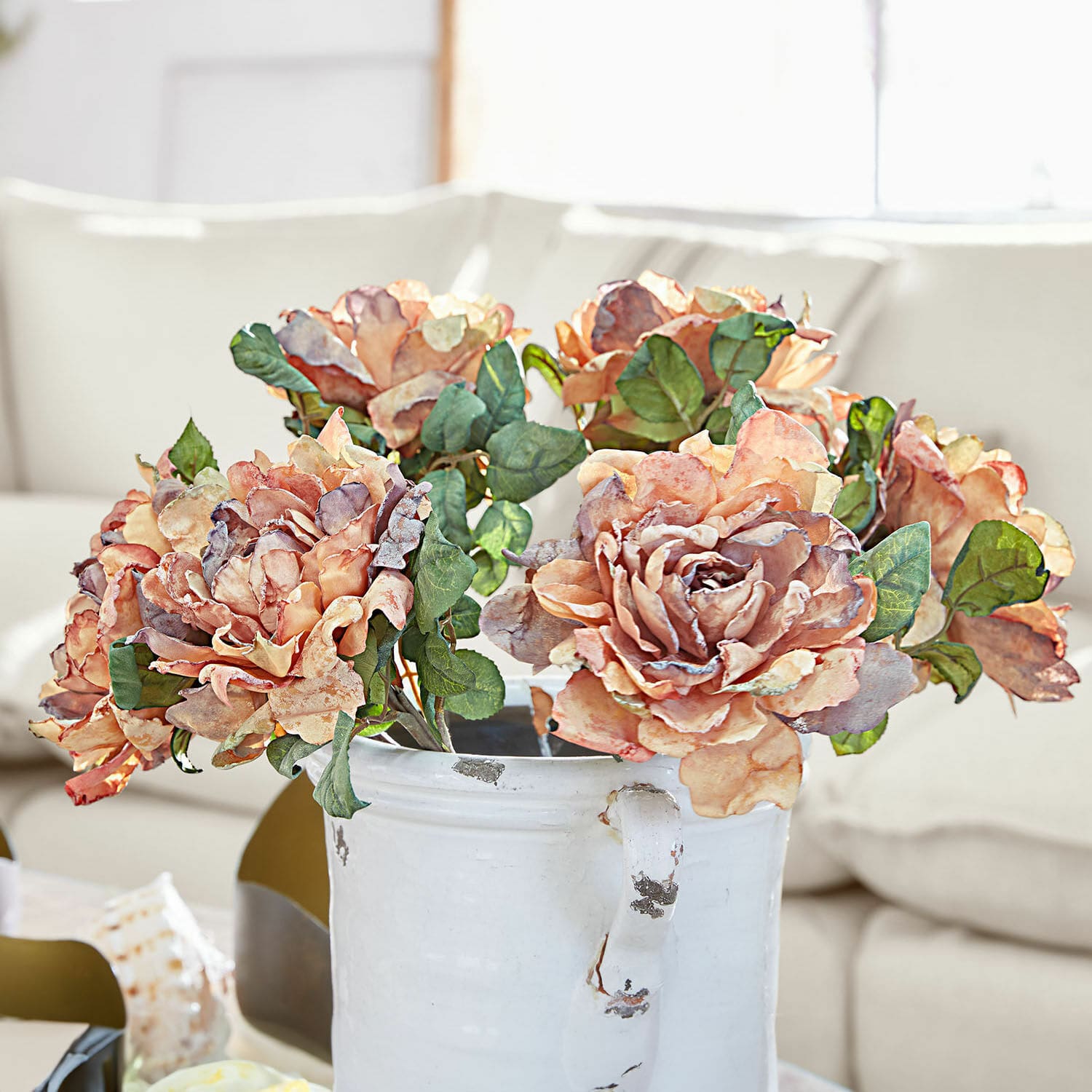 Set de 6 flores decorativas Mervix Ramo de rosas artificiales en tonos melocotón y violeta en jarrón cerámico blanco para decoración