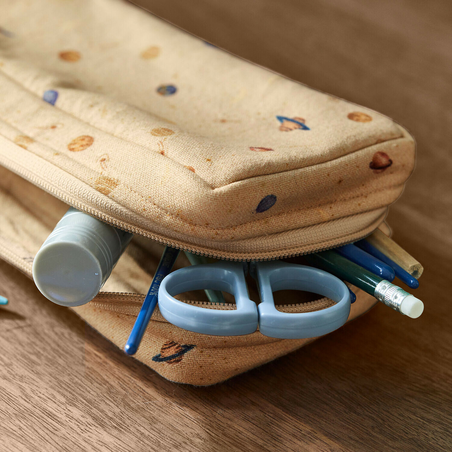 Estuche Xeltra