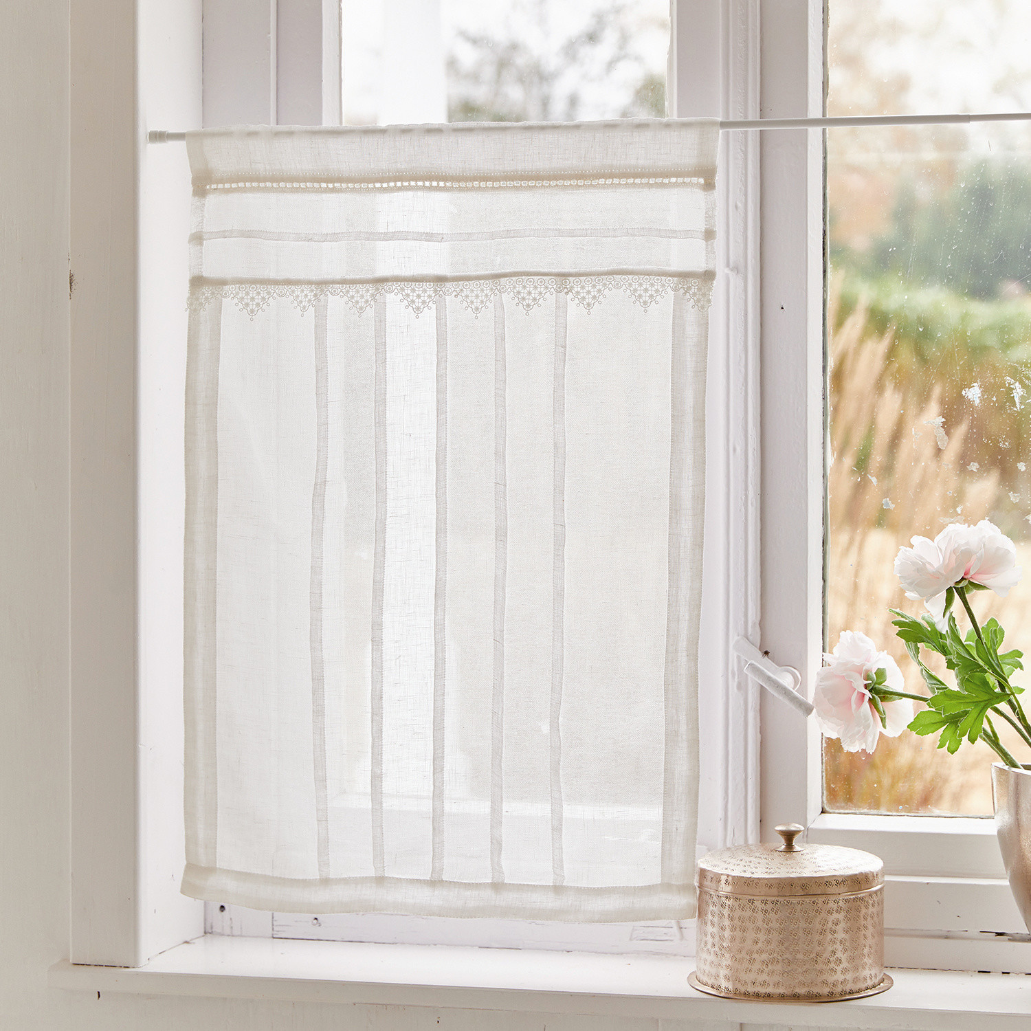 visillo Chailly Cortina de lino blanca con encaje delicado, decoración natural y elegante para ventana