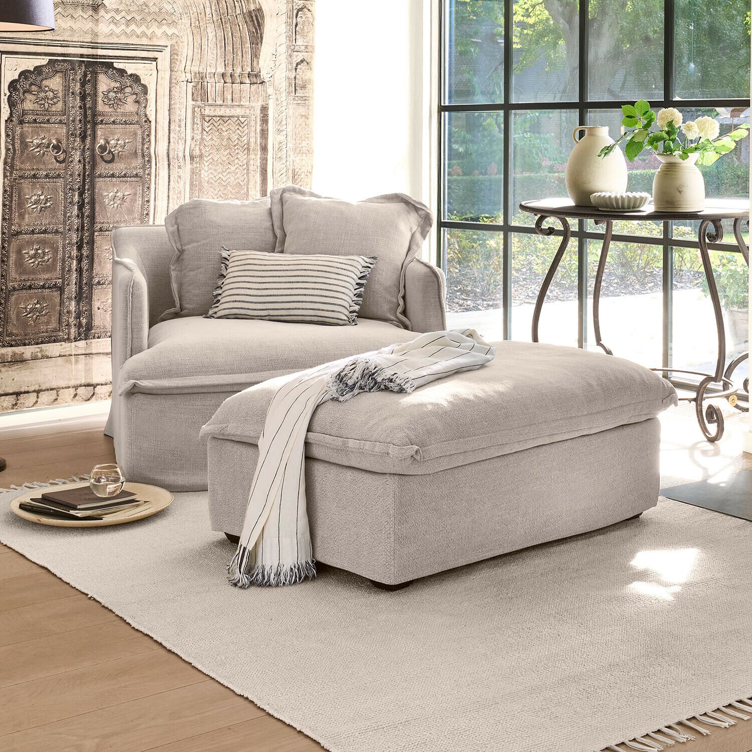 Sillón con reposapiés Avignon