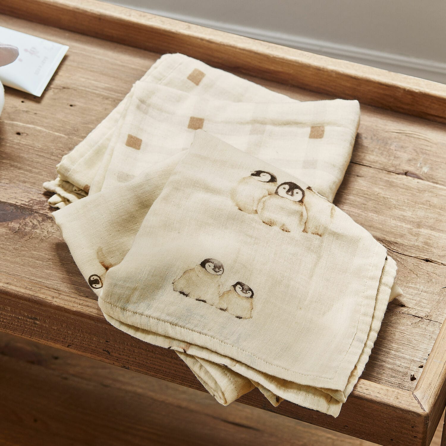 Set de 2 toallitas para bebés Jocienne Paño de algodón beige con diseño de pingüinos, suave y práctico para uso en cocina