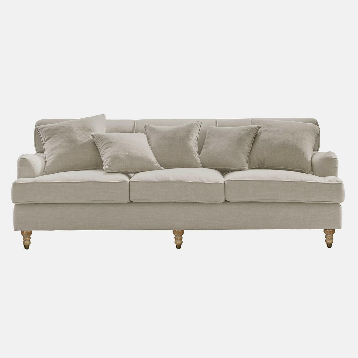 Sofá beige de tela con cojines y patas de madera, mueble cómodo para salón