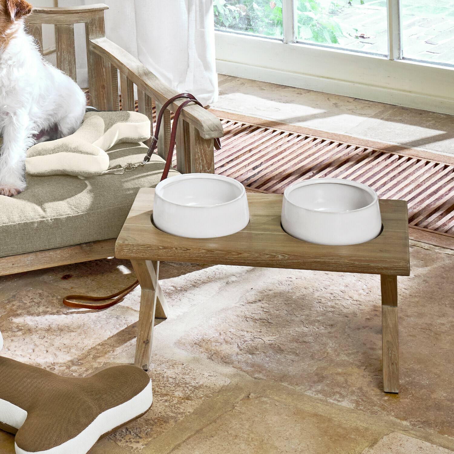 Set de 2 comederos Felluna Doble cuenco de cerámica sobre soporte de madera natural para alimentar a perros en casa