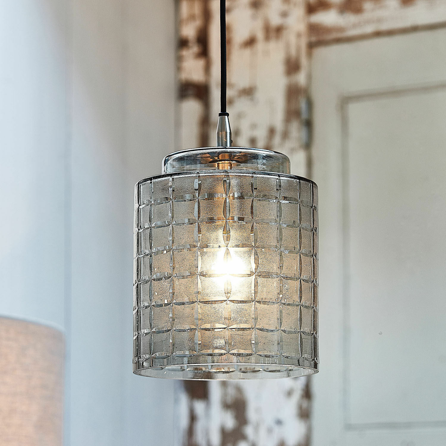 Lámpara colgante Eldarion Lámpara colgante de vidrio transparente con pantalla texturizada y cable negro para iluminación interior
