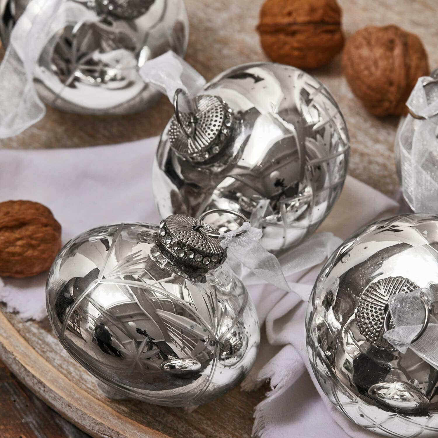 Set de 6 adornos navideños Cheshire