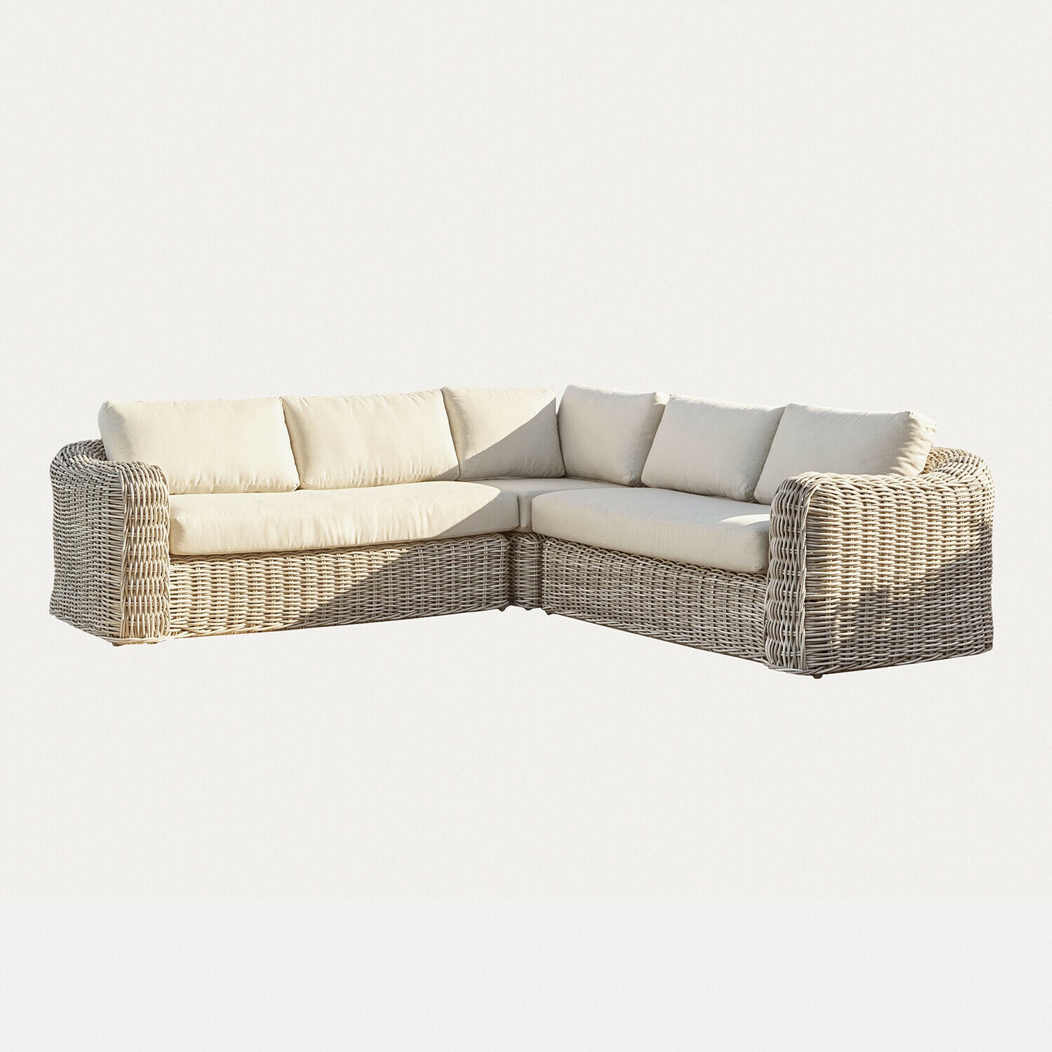Grupo de asientos Eravinto Sofá esquinero de ratán claro con cojines crema, mueble cómodo para salón moderno