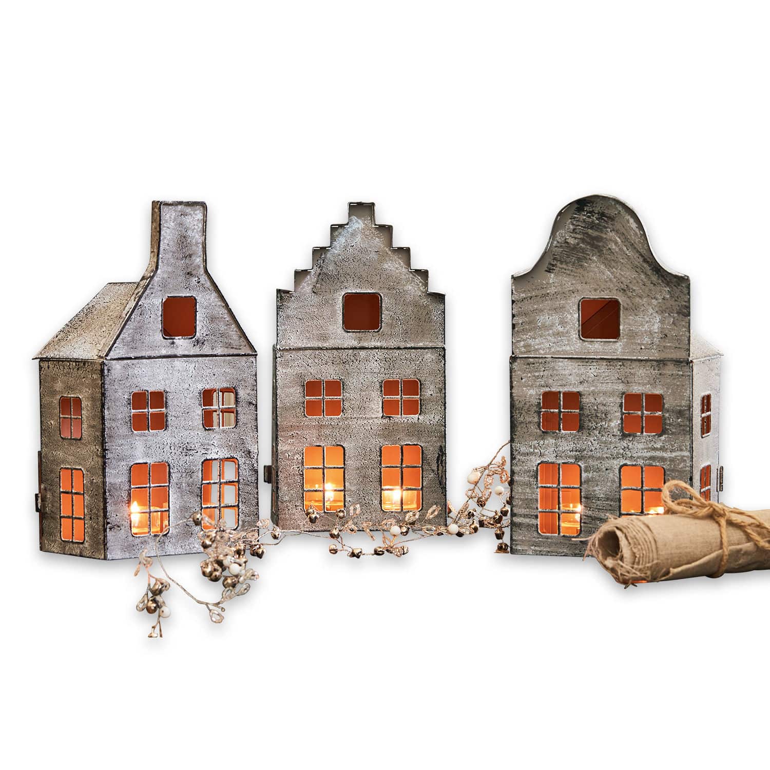 Set de 3 farolillos Allison Park Faroles metálicos en forma de casas con acabado gris y luz cálida de vela
