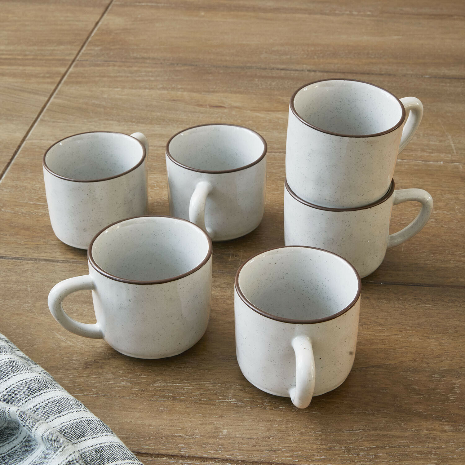 Set de 6 tazas y platillos Biarré