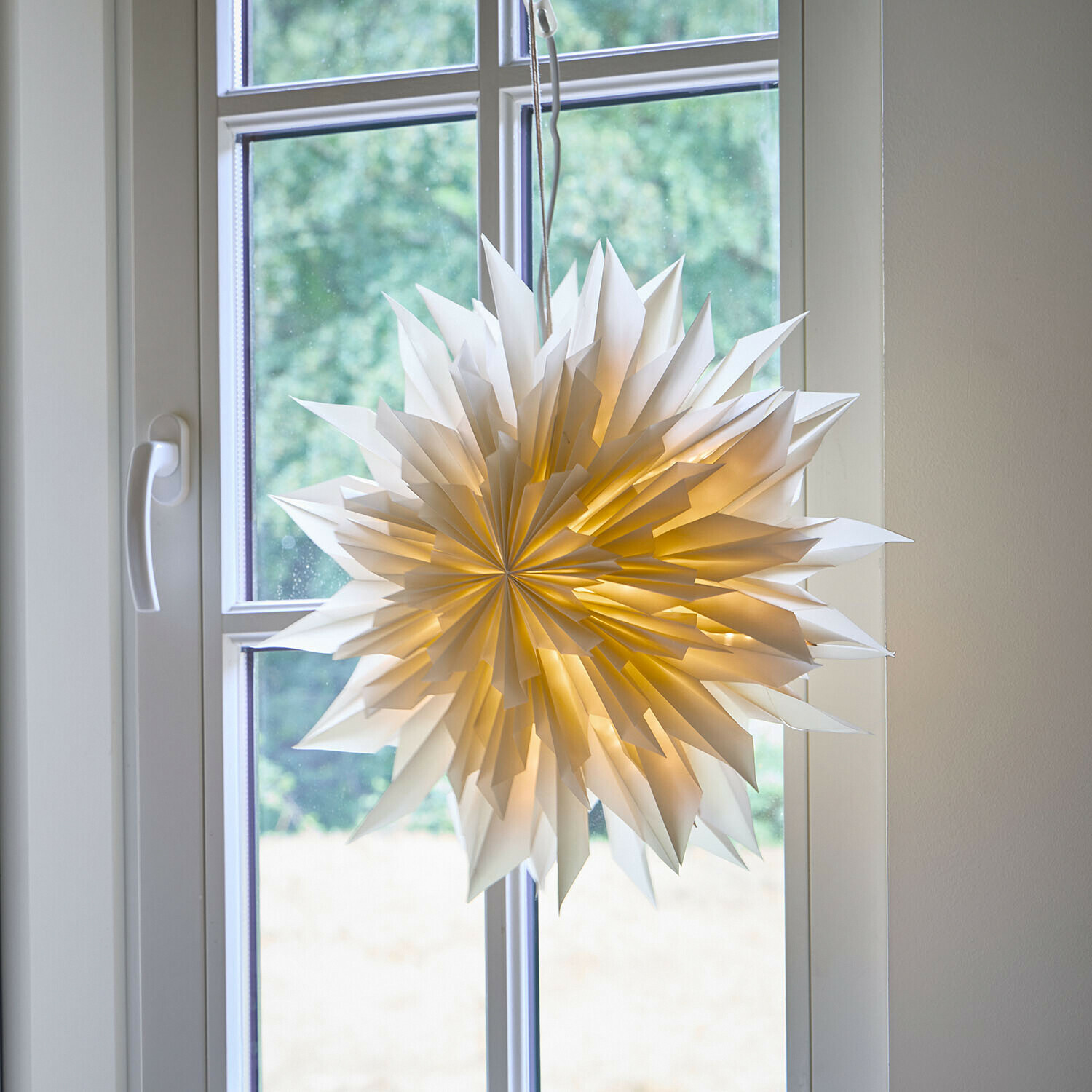 Estrella luminosa de papel Tindrae