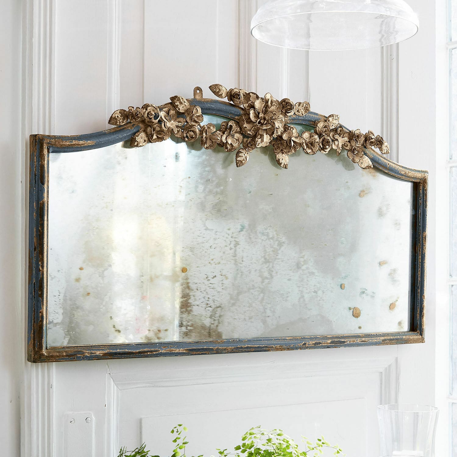 Espejo Juliers Espejo de pared antiguo con marco azul y adornos florales dorados para decoración vintage