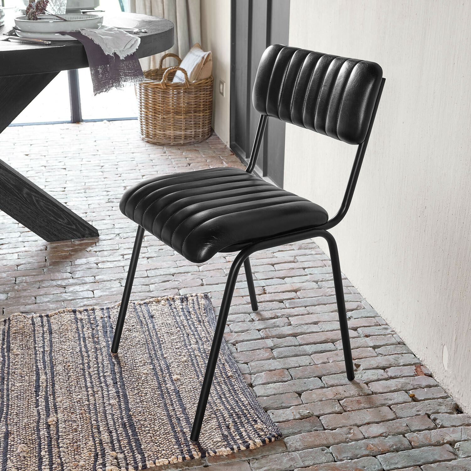 Silla Jolivon