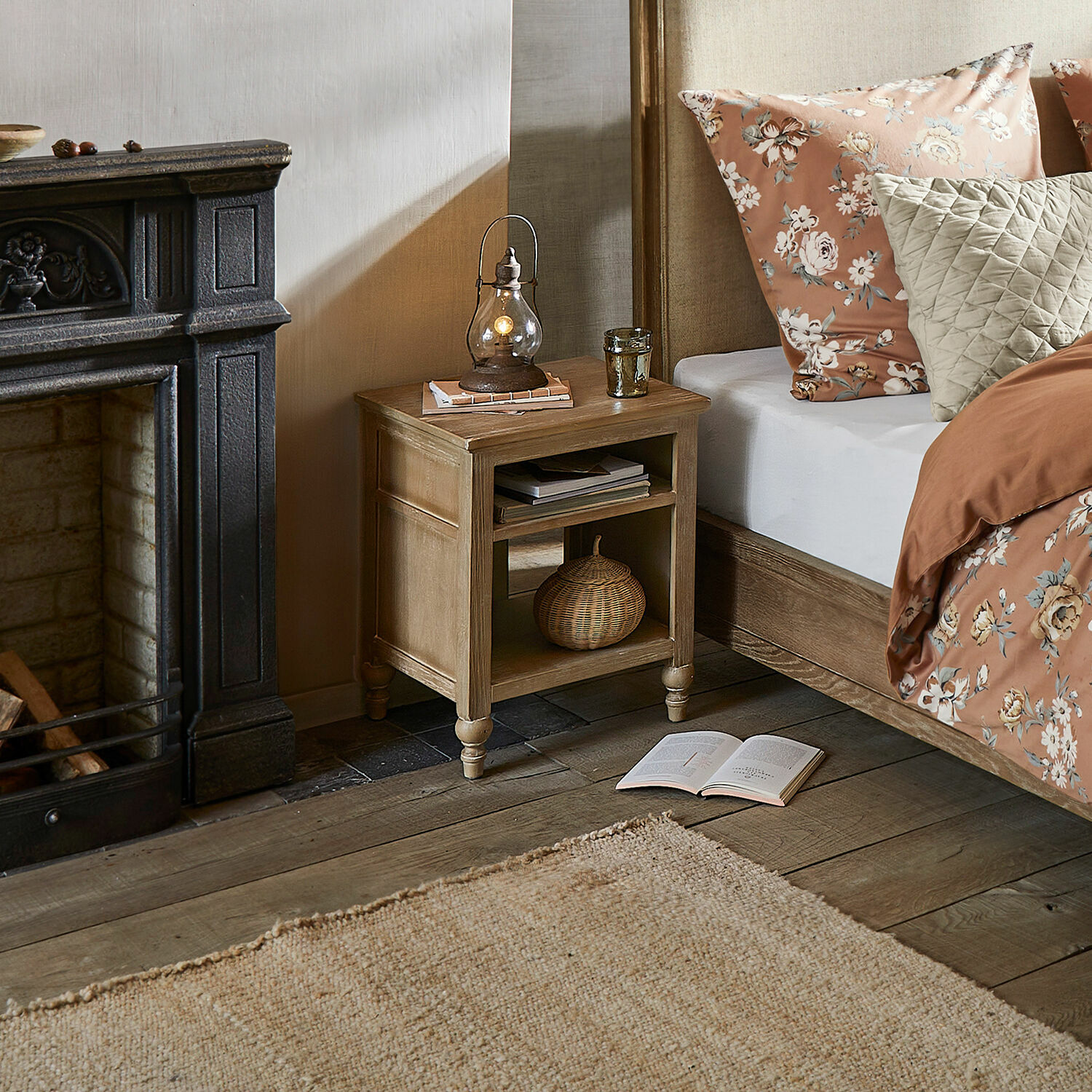 Mesilla de noche Vertisse