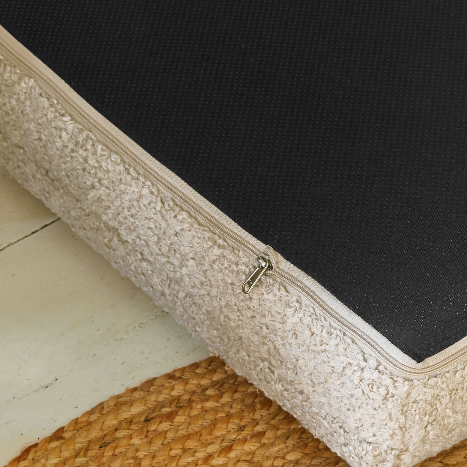 Cama para mascotas Khalima