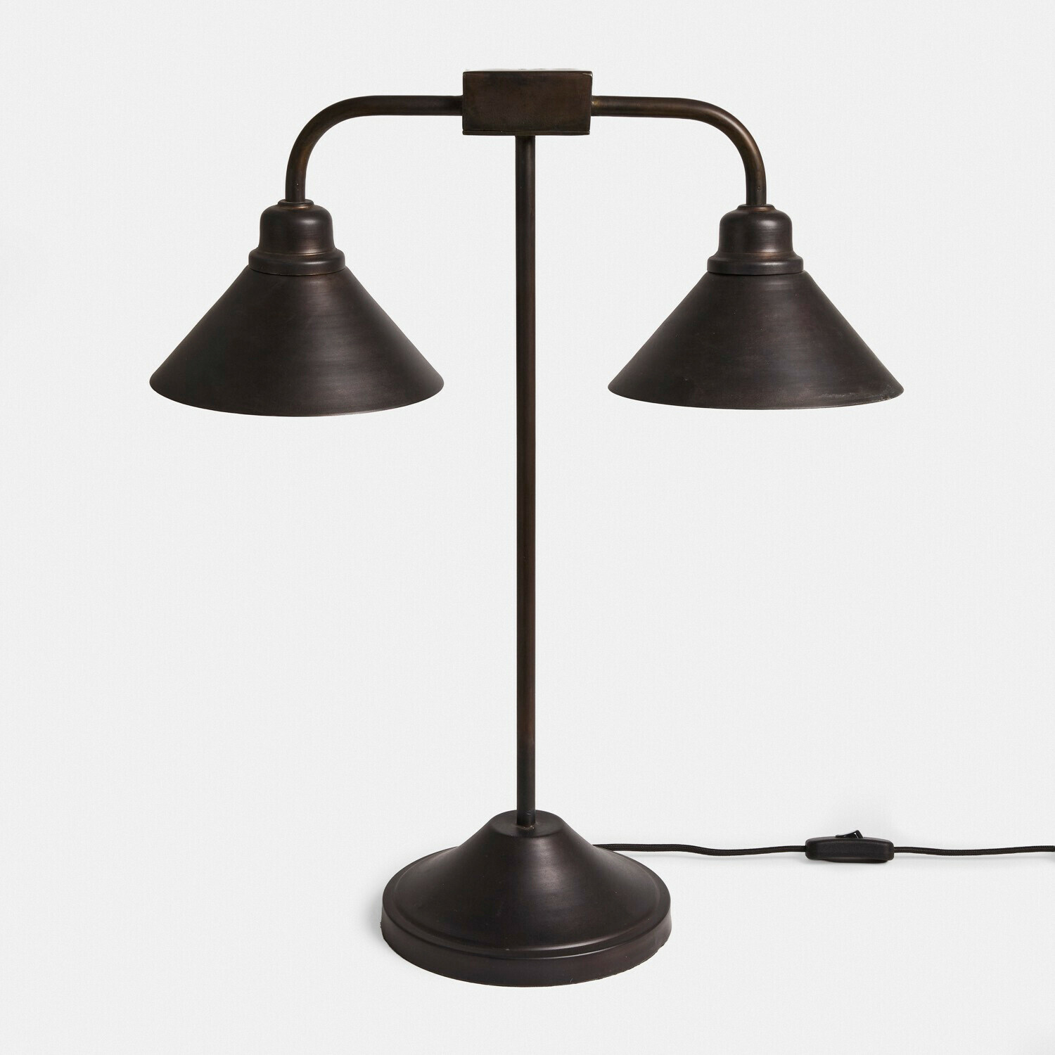 Lámpara de mesa Cilovex Lámpara de mesa doble de metal oscuro, estilo industrial, iluminación para oficina o estudio
