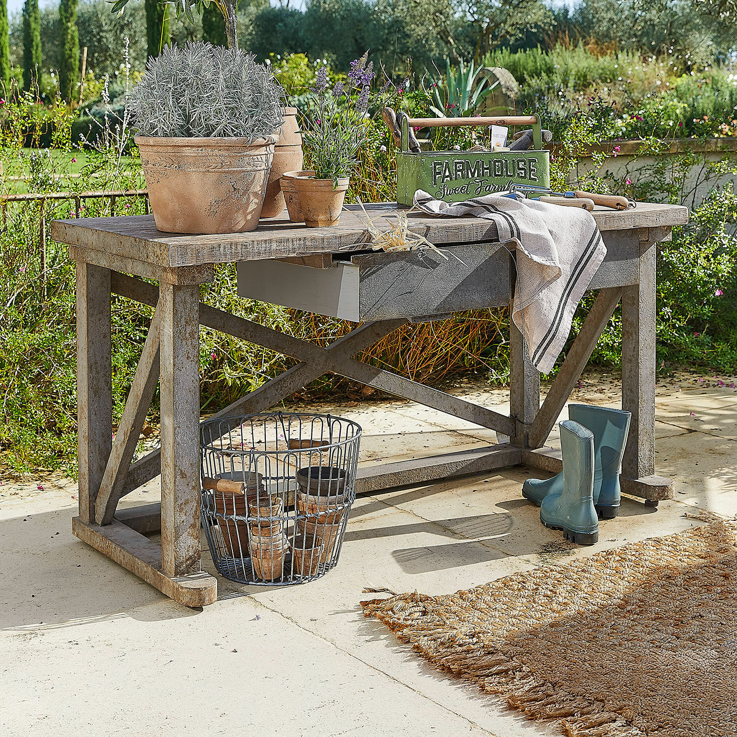 Mesa de jardinería Belavoine