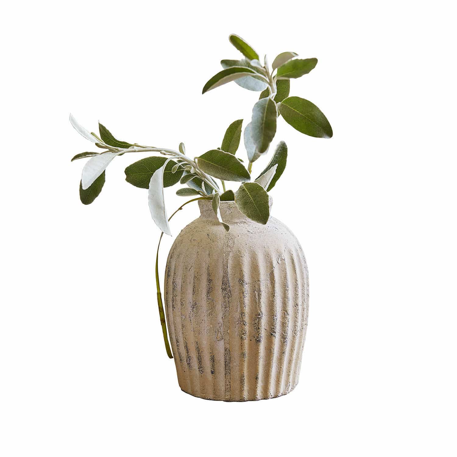 Jarrón Melissa Jarrón de cerámica beige con estrías y hojas verdes, decoración natural para interiores