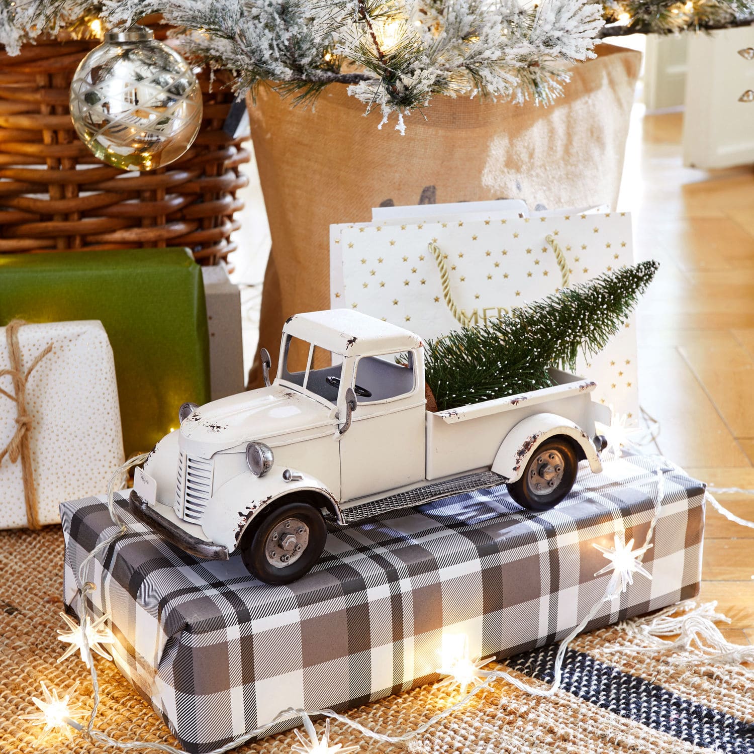 Coche decorativo Formis