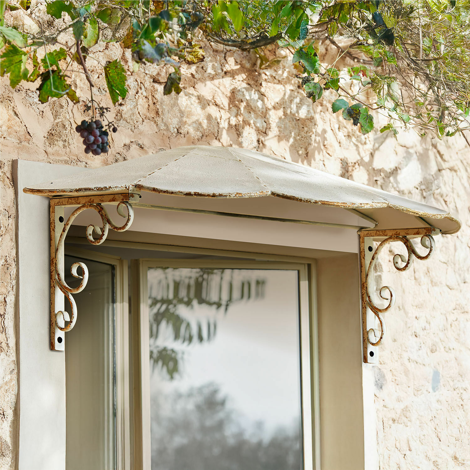 Tejadillo Goralen Toldo metálico crema para ventana con soportes decorativos y acabado envejecido rústico