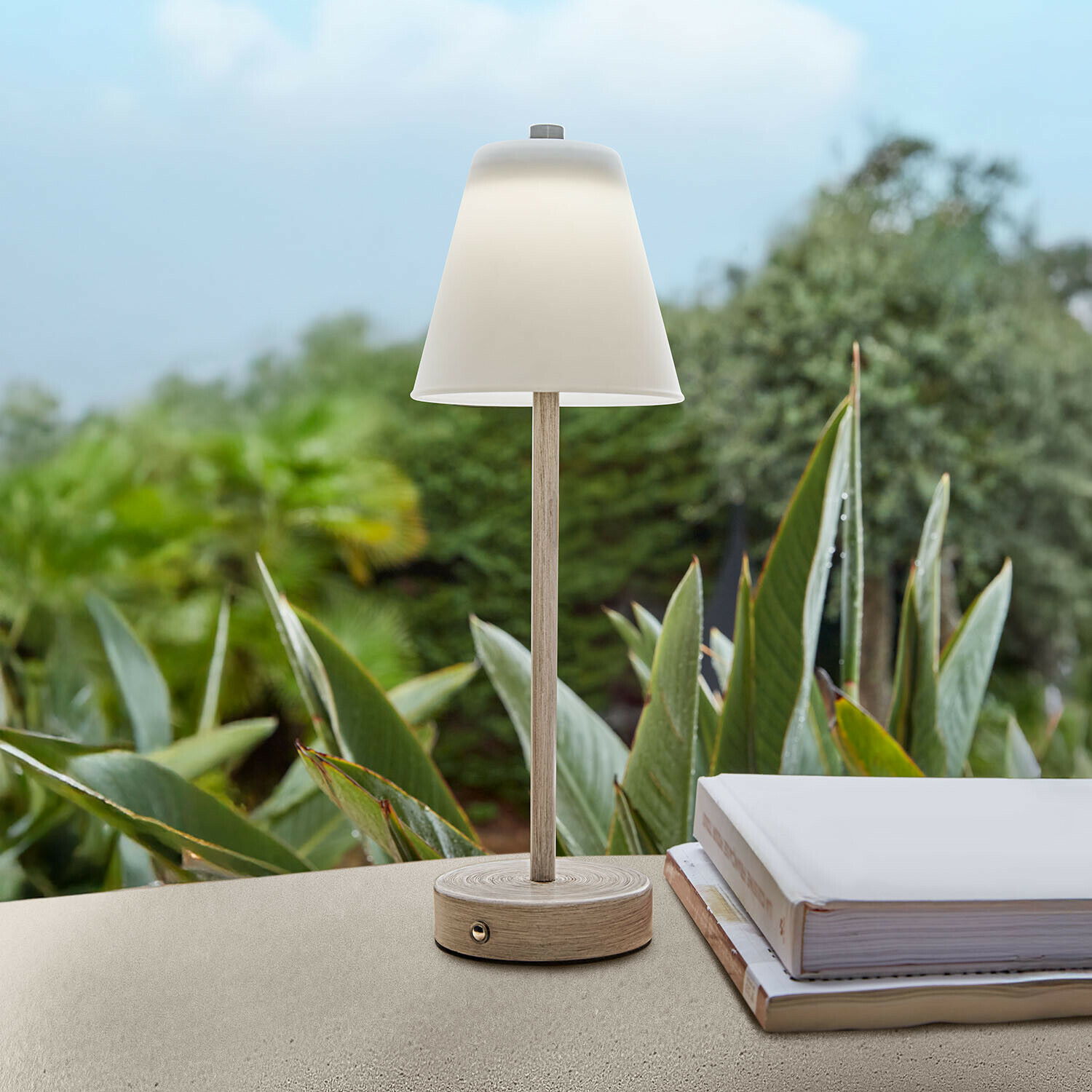 Lámpara de mesa recargable Melari Lámpara de mesa de madera clara con pantalla blanca, ideal para lectura y decoración