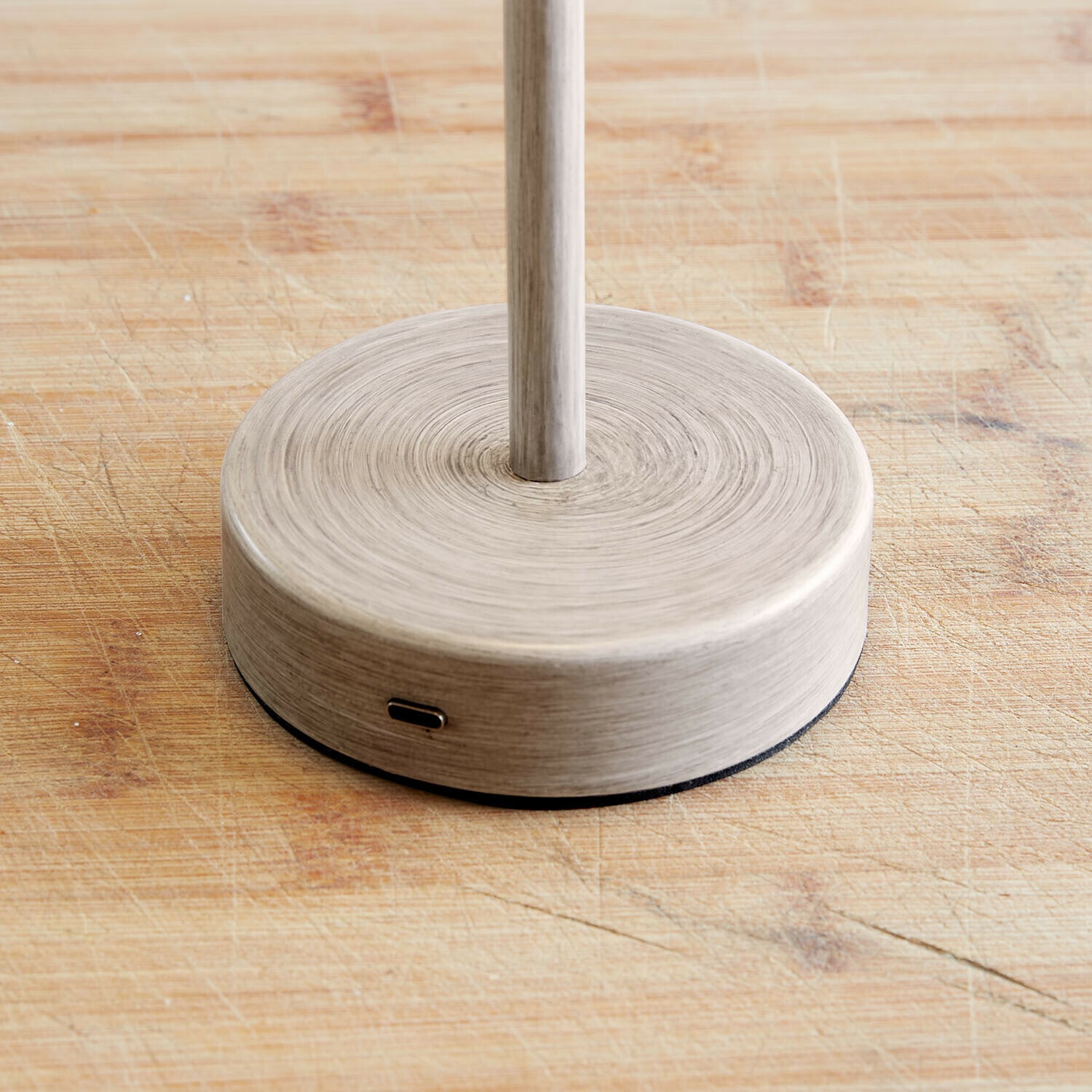 Lámpara de mesa recargable Melari