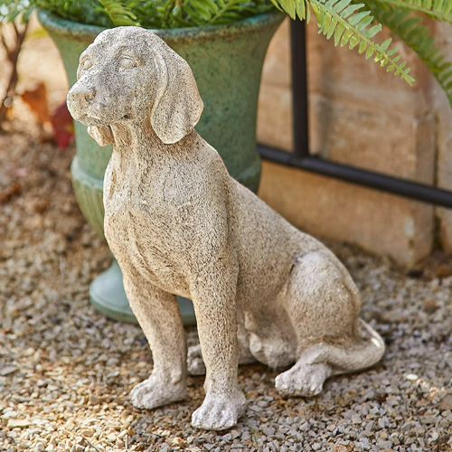 Figura de perro de piedra beige para jardín, decoración exterior elegante