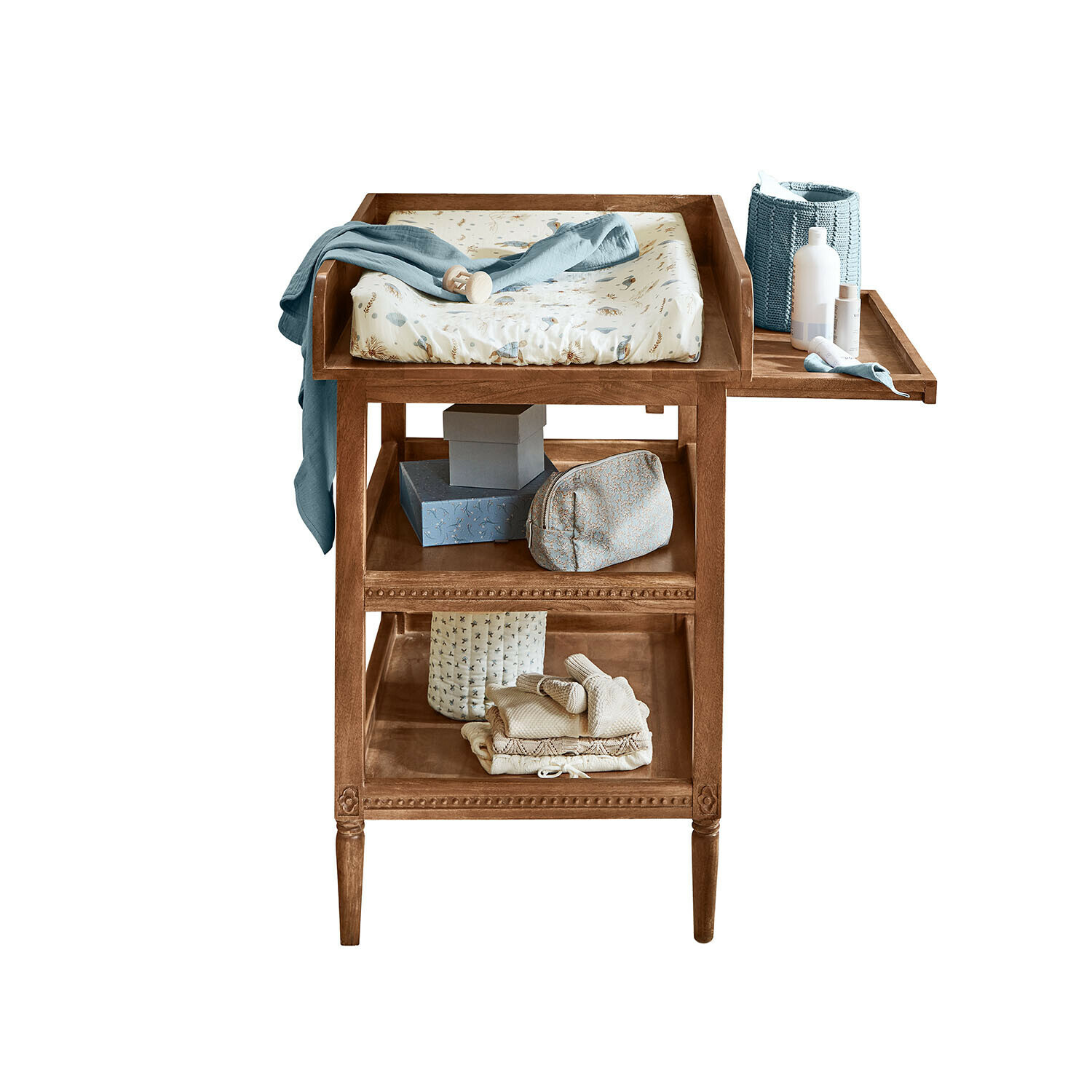 Consola cambiador Bellouvre Cambiador de madera con estantes y colchón suave color crema para habitación infantil