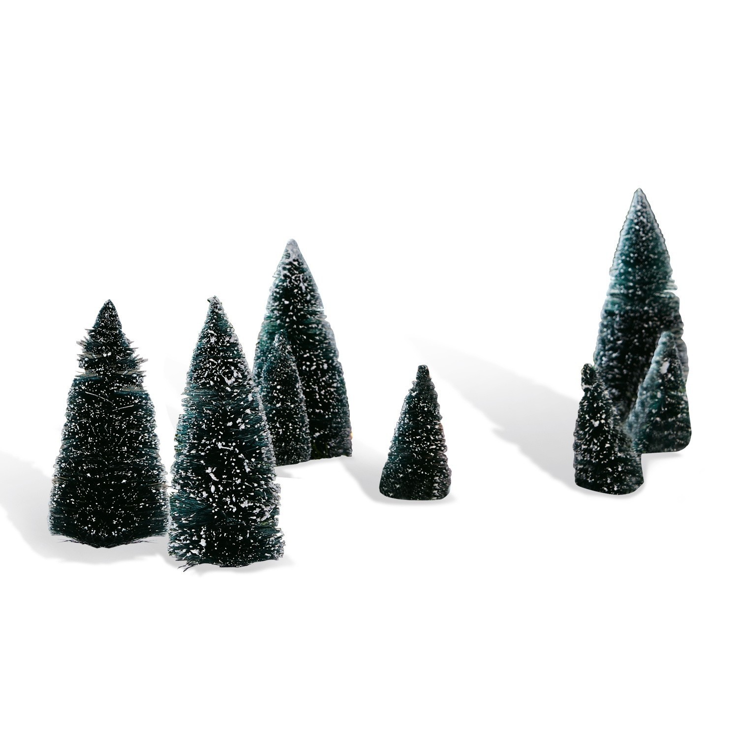 Set de 8 árboles decorativos Peyton en verde oscuro con efecto de nieve para decoración invernal