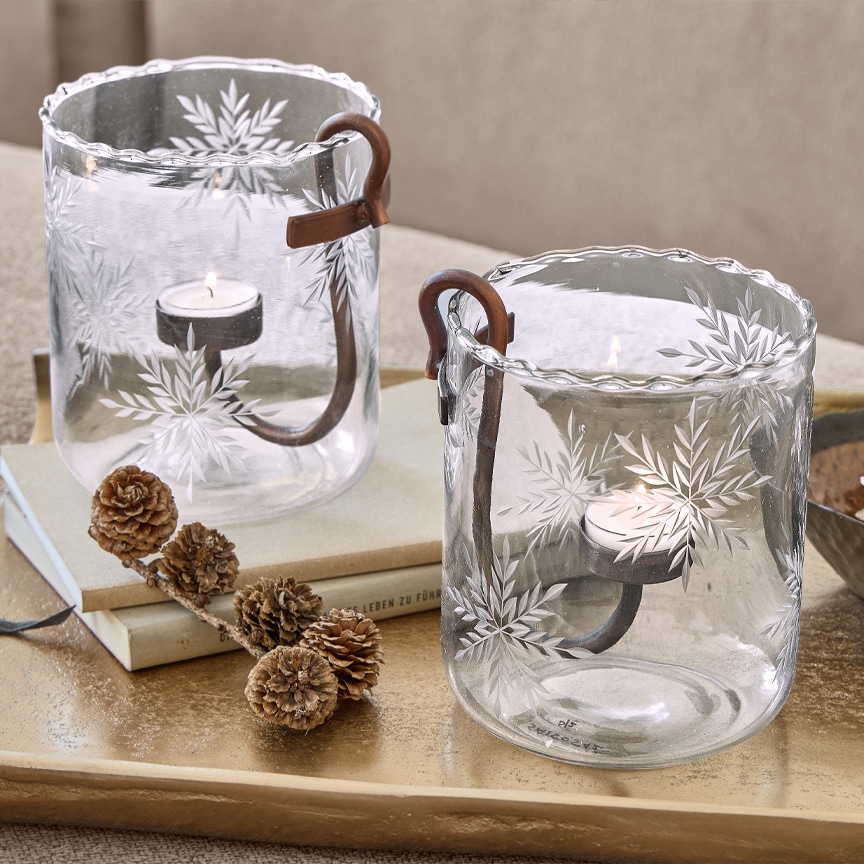 Portavelas de cristal con grabado de hojas y asa metálica, decoración elegante para mesa