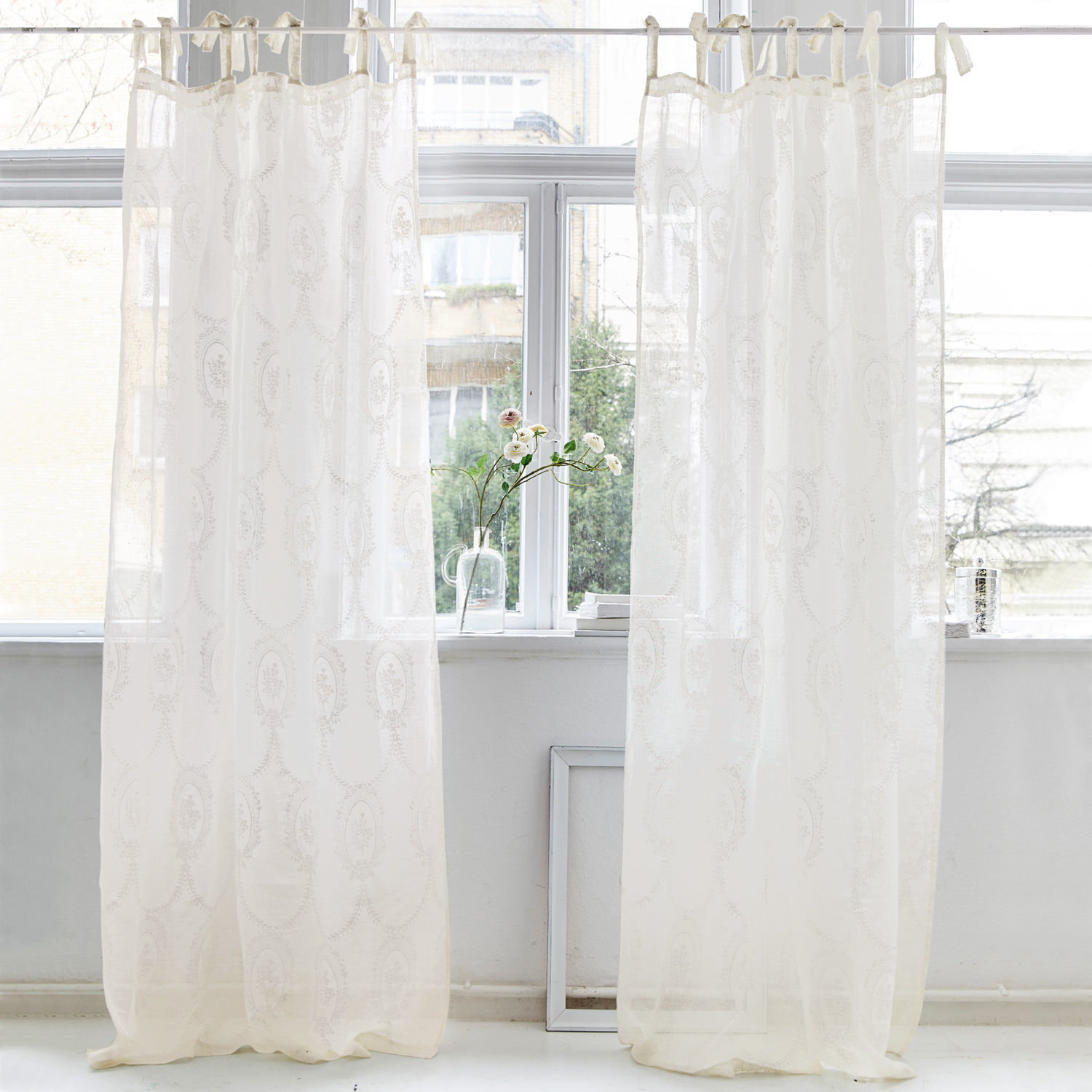 Cortina Loix Cortinas blancas transparentes con patrón delicado, telas ligeras para decoración de ventanas