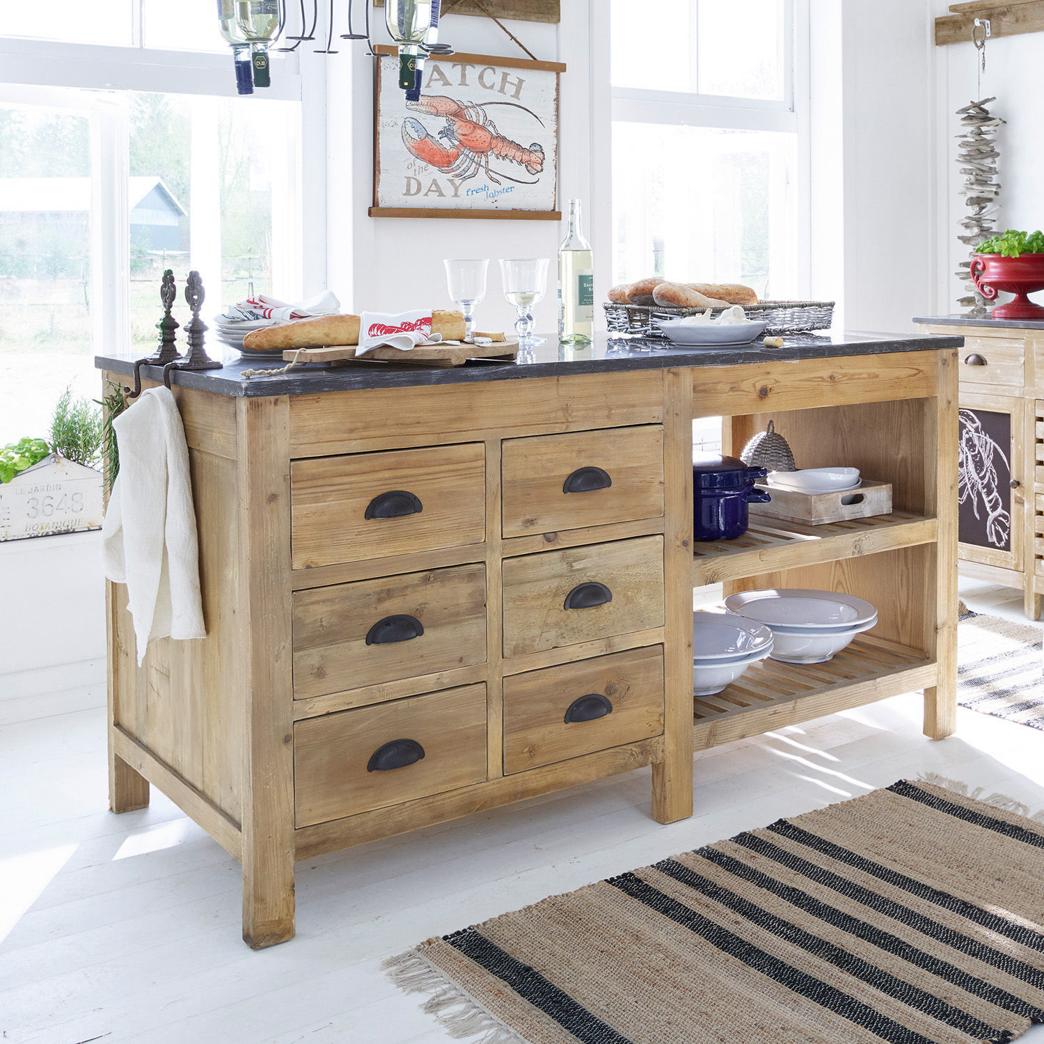 Mueble de cocina Crawley Isla de cocina de madera de pino con encimera negra y seis cajones para almacenamiento