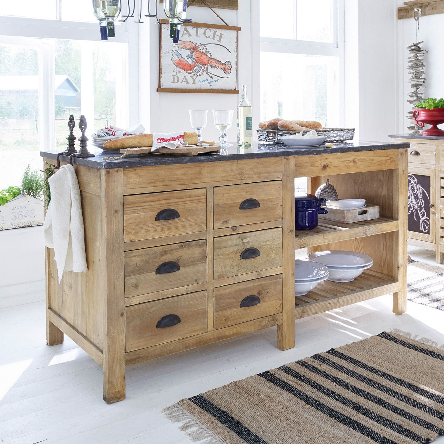 Mueble de cocina Crawley Isla de cocina de madera de pino con encimera negra y seis cajones para almacenamiento
