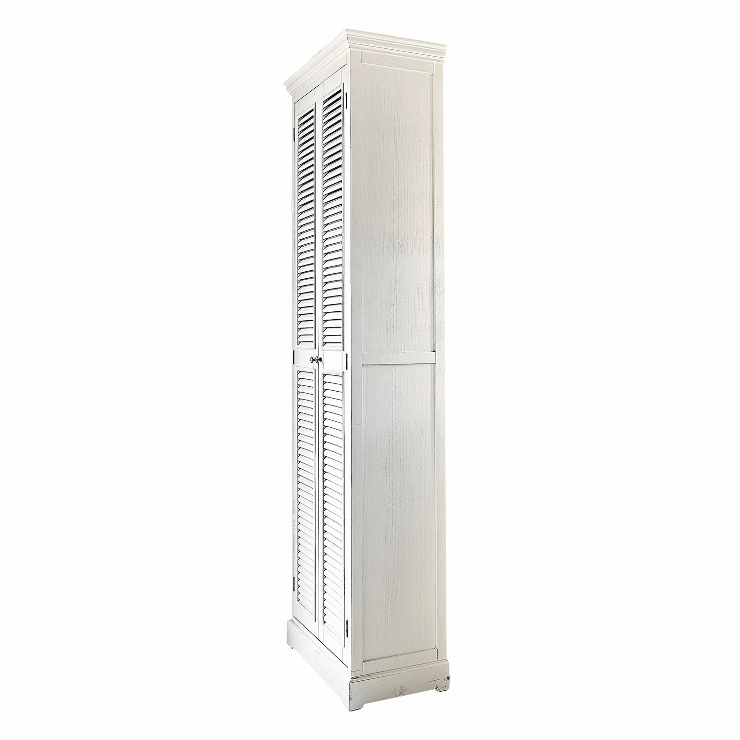 Armario alto de madera blanca con puertas de persiana para almacenamiento estilo vintage