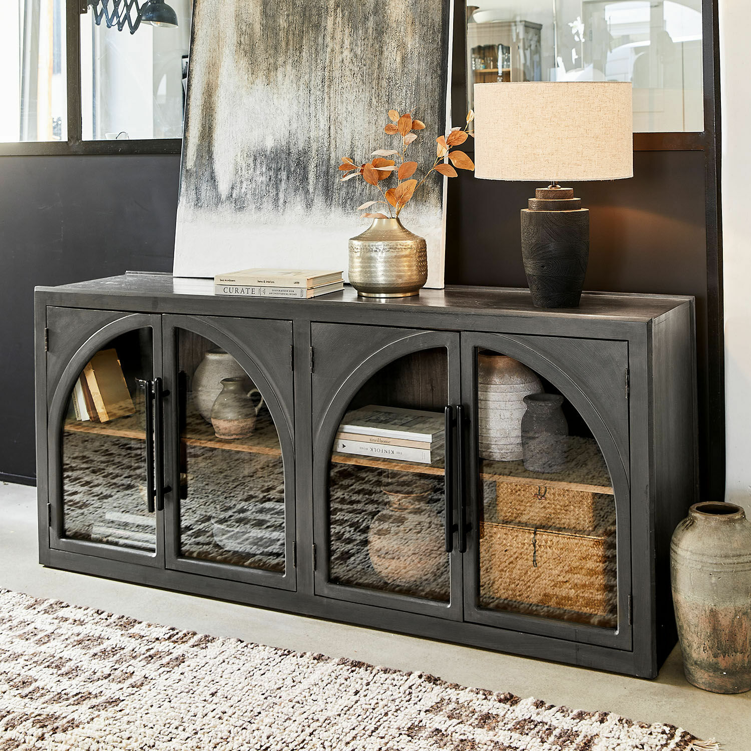 Aparador Chaloraine Aparador de madera negra con puertas de vidrio y decoración vintage para salón moderno