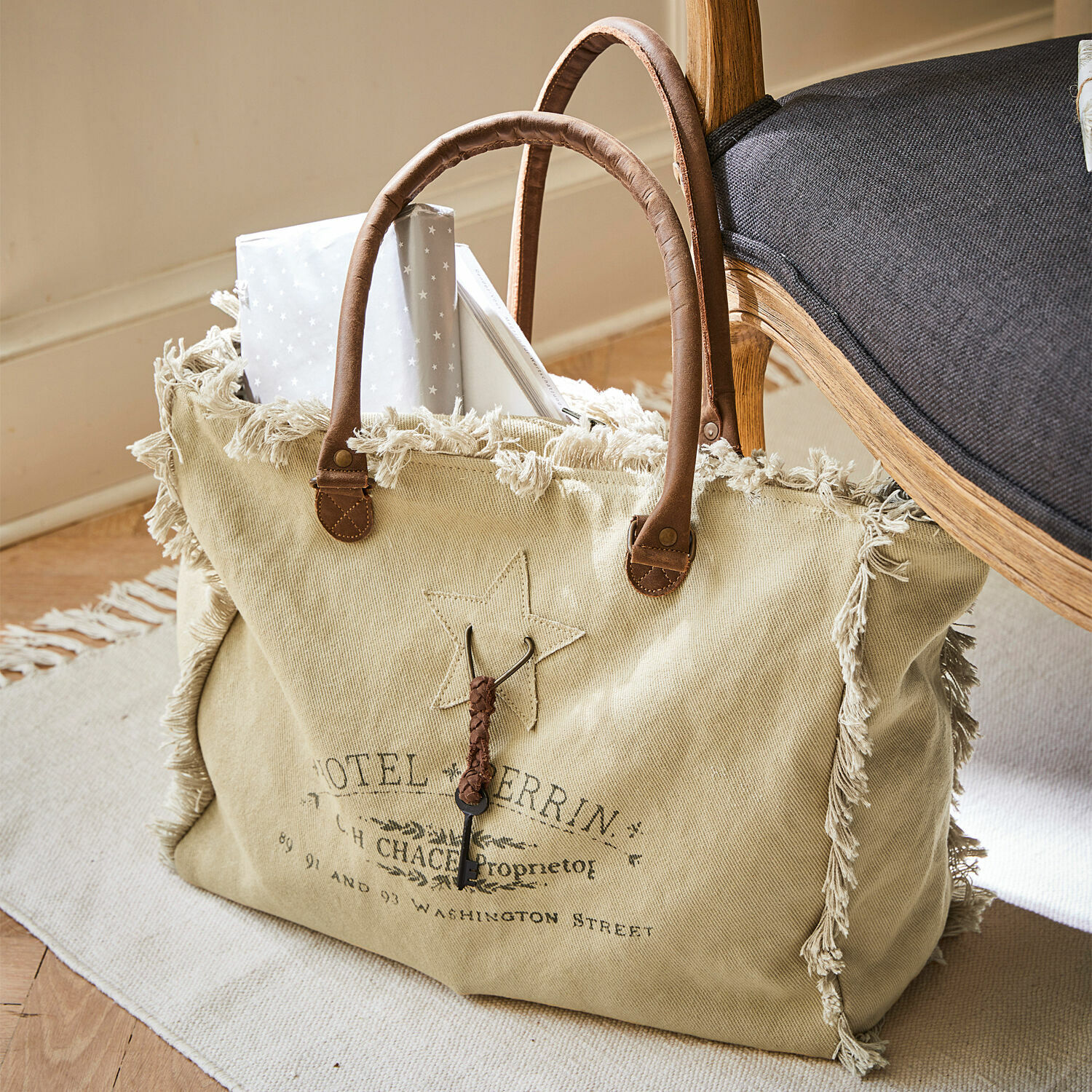 Bolso Elora Bolsa beige de algodón con flecos y asas marrones, estilo vintage, bolsa de compras práctica