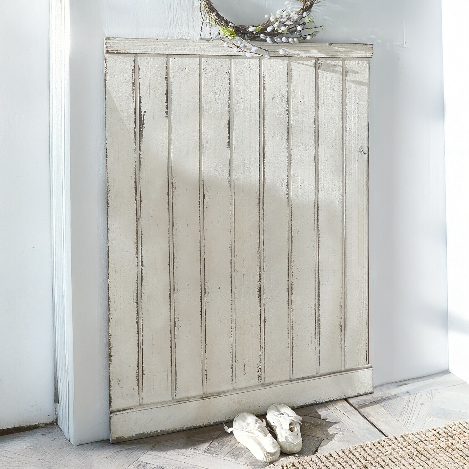 Panel Lia Panel decorativo de madera blanca envejecida con acabado vintage para interiores