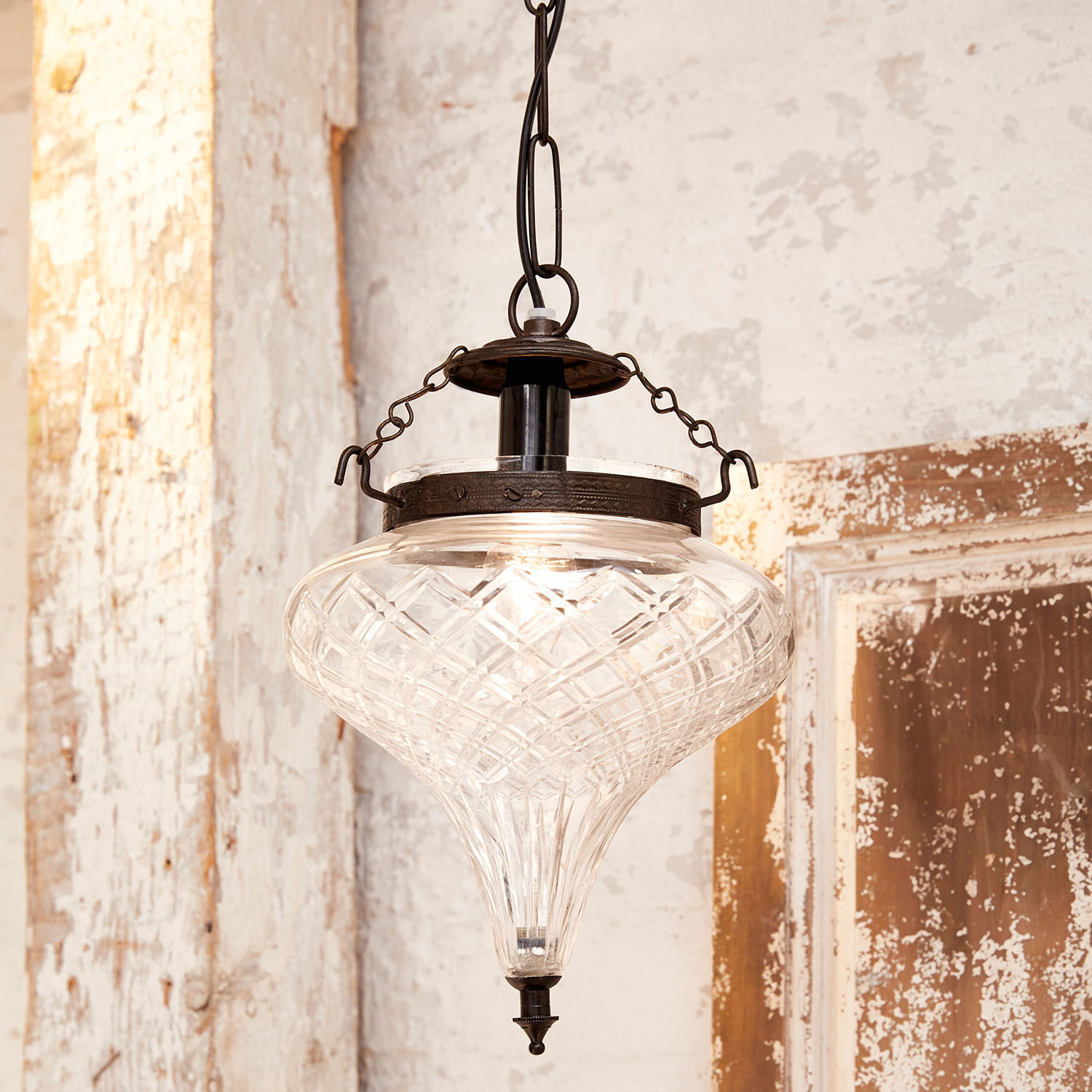 Lámpara colgante Gaidouras Lámpara colgante de vidrio con soporte metálico vintage para decoración interior elegante