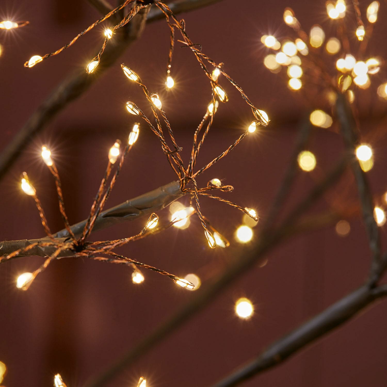 Árbol LED Brúnvek